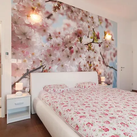 Vakantiehuis With Sea View 12 *