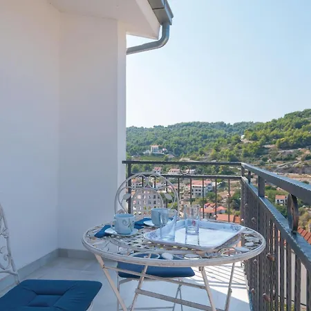 With Sea View 12 * Stomorska