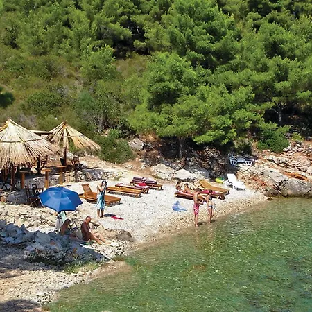 Vakantiehuis With Sea View 12